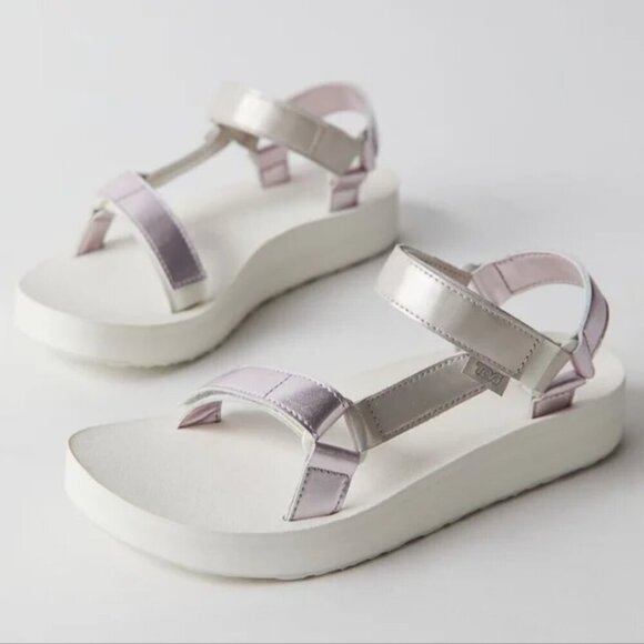 NWT Teva | Midform Universal Shimmer Sandals - Picture 1 of 10